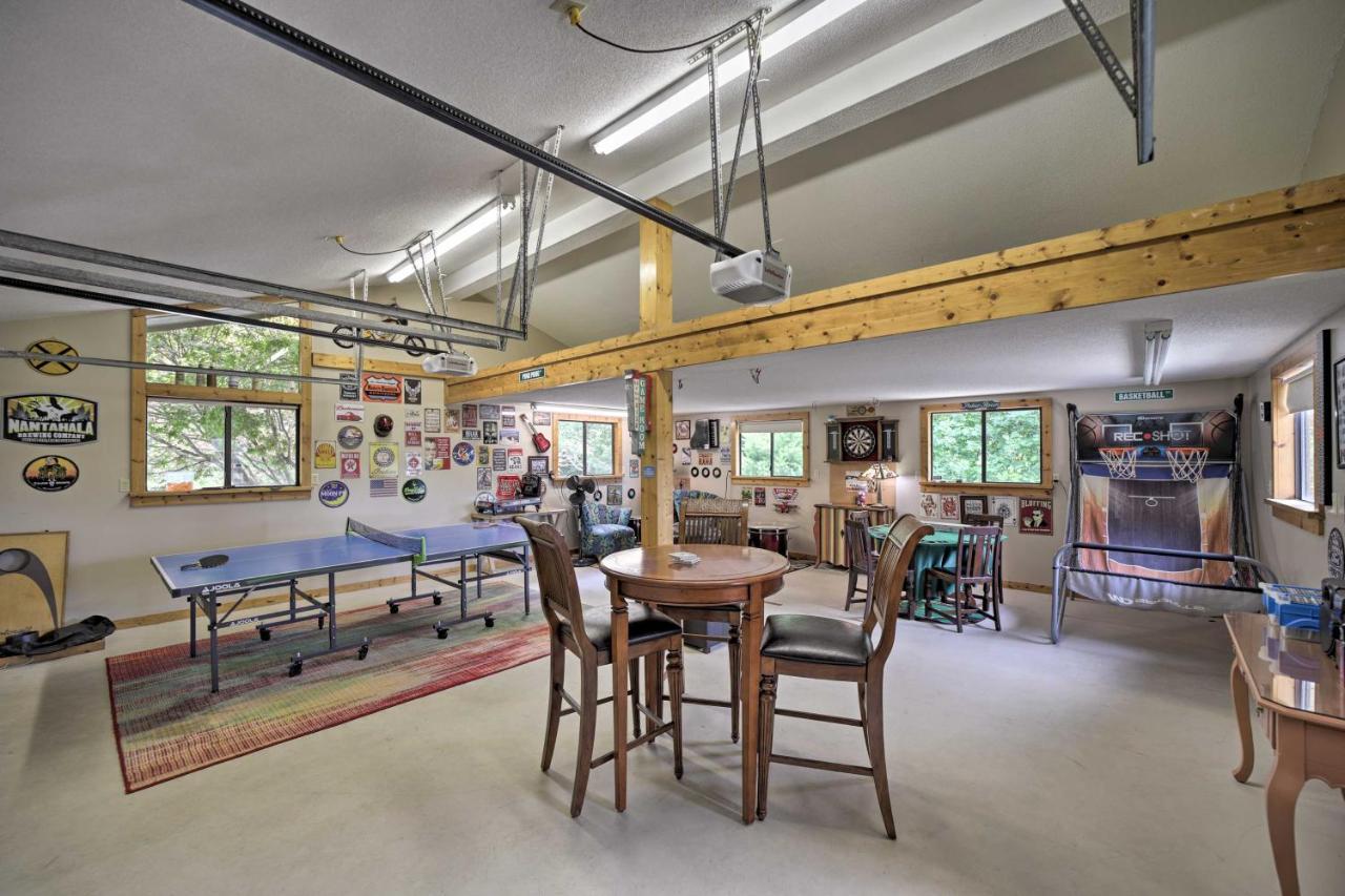 Vibrant Bryson City Home With Mtn Views And Deck! 外观 照片